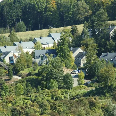 W Fireplace & Garden *