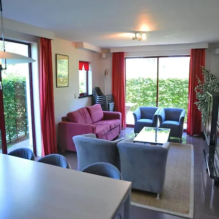 W Fireplace & Garden Appartement